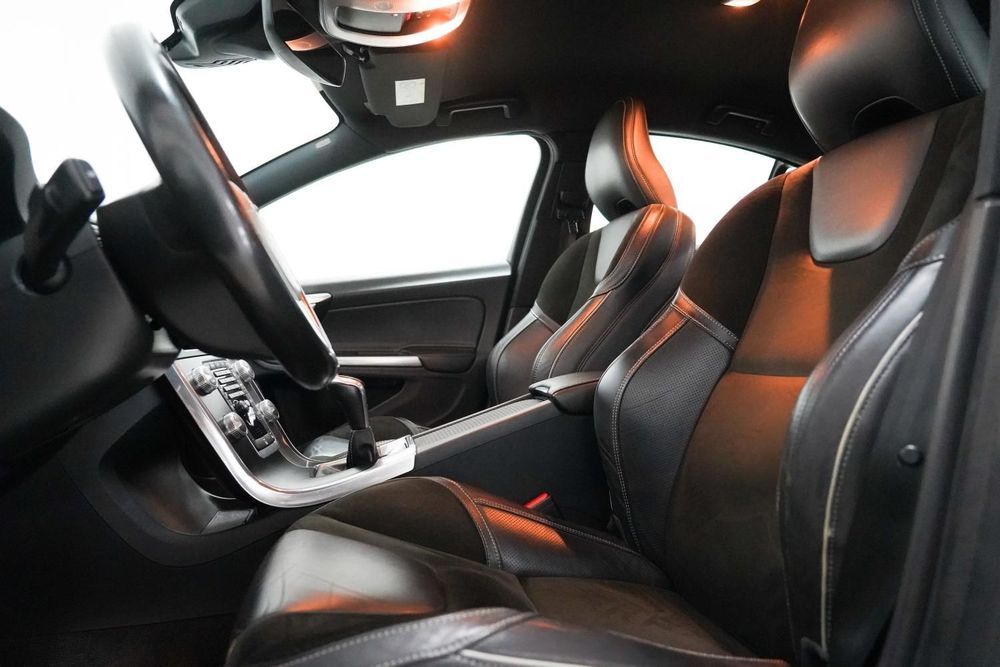 Volvo S60 2.0 D2 R-Design