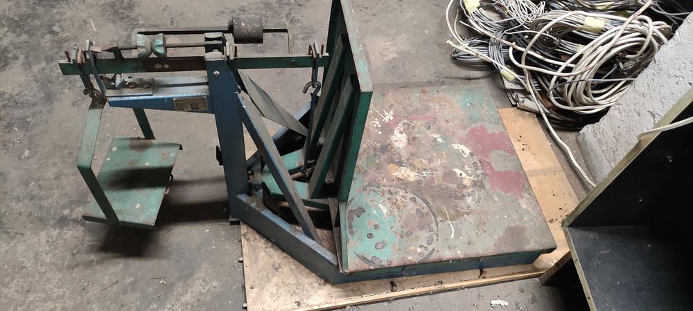 Stara waga towarowa rolnicza PRL 150kg