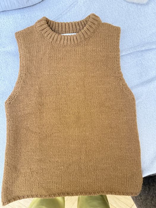 Жилет Zara (s) в ідеальному стані