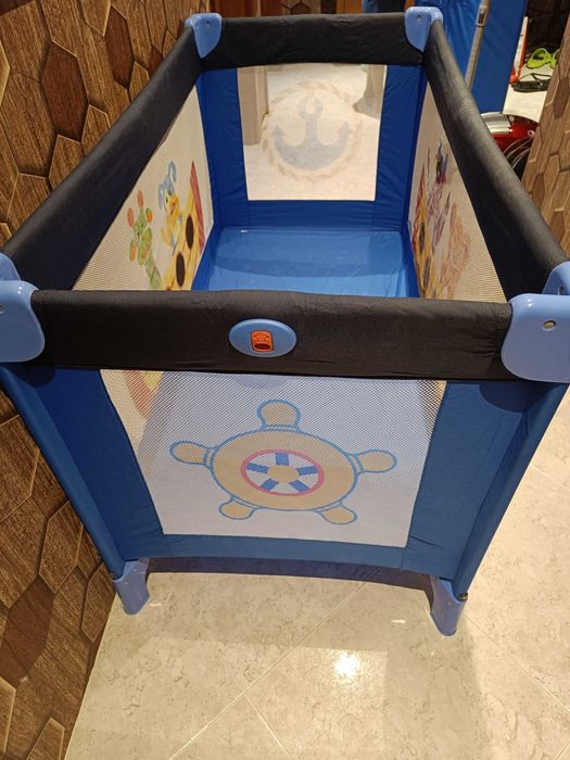 Berço de viagem criança