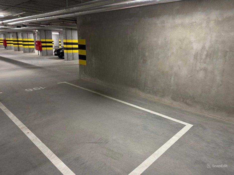 Wynajmę miejsce postojowe