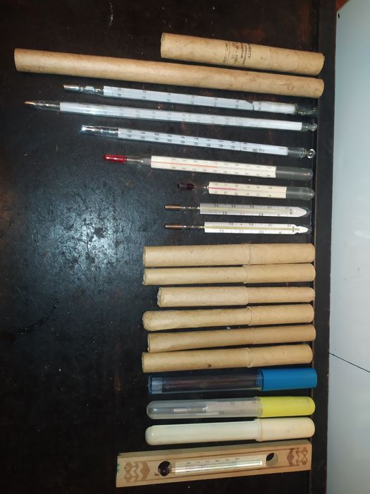 Продам .Градусники .