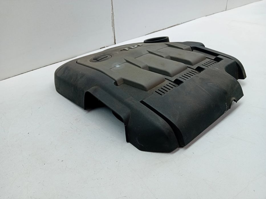 Cobertura do motor / blindagem superior do motor SEAT Ibiza IV ST (6J8