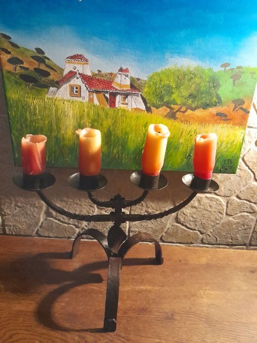 candelabro vintage em ferro.