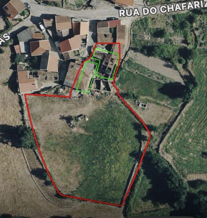 Rapoula/ Guarda - Casas Rusticas com Terreno