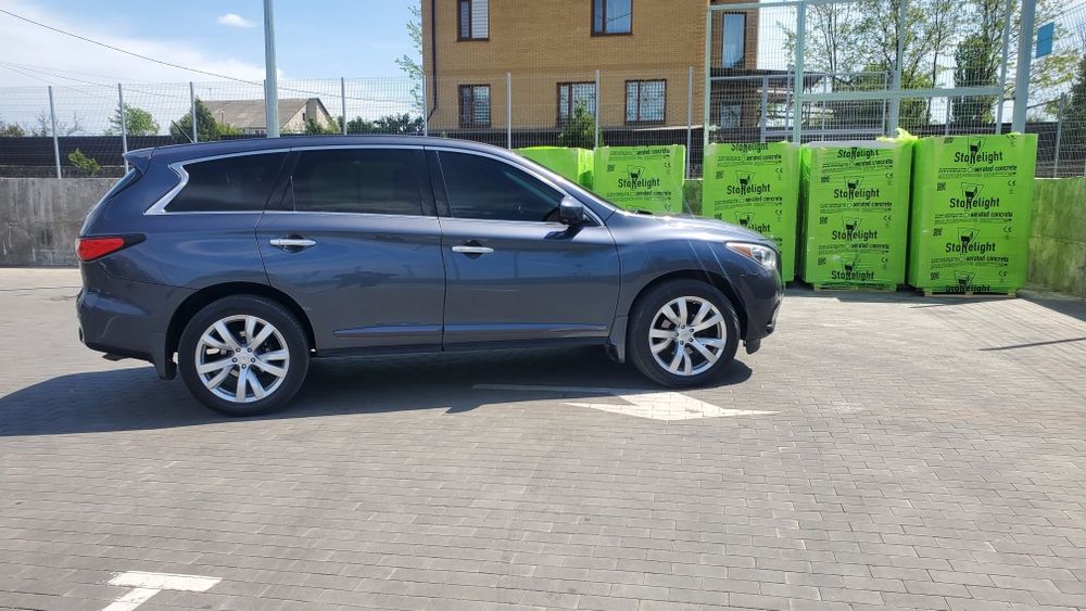 Инфинити QX 60 2013 г 4х4, 7 мест  Макс. Компл,бизнес класс