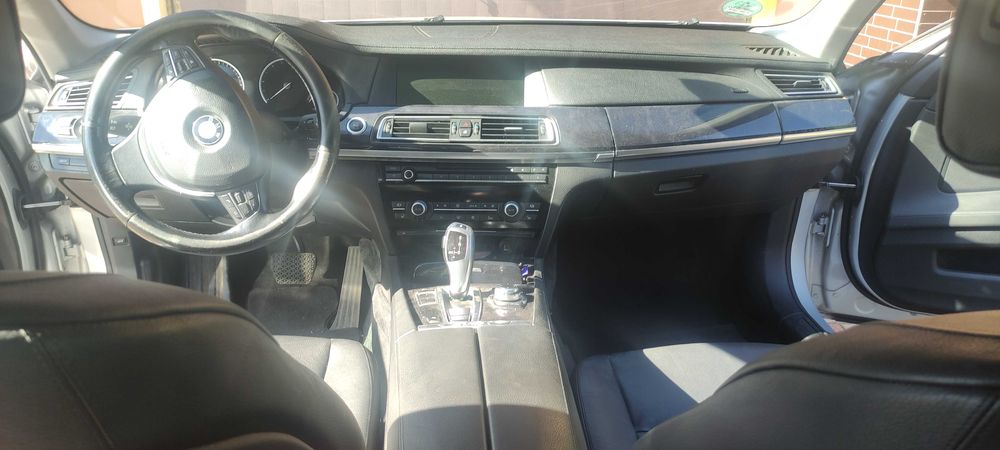 BMW Seria 7 730d