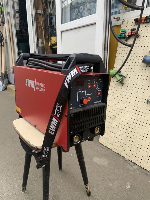 Сварочный апарат Германия абсолютно новый  на 380