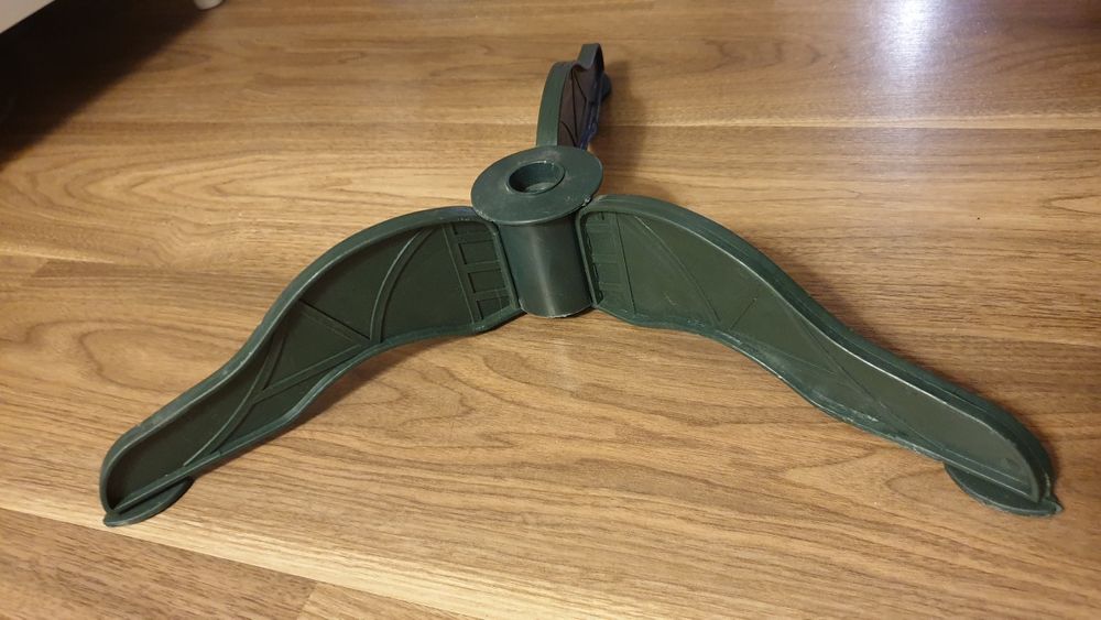 stojak pod choinkę sztuczną