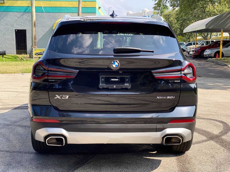 BMW X3 xDrive30i      2023
