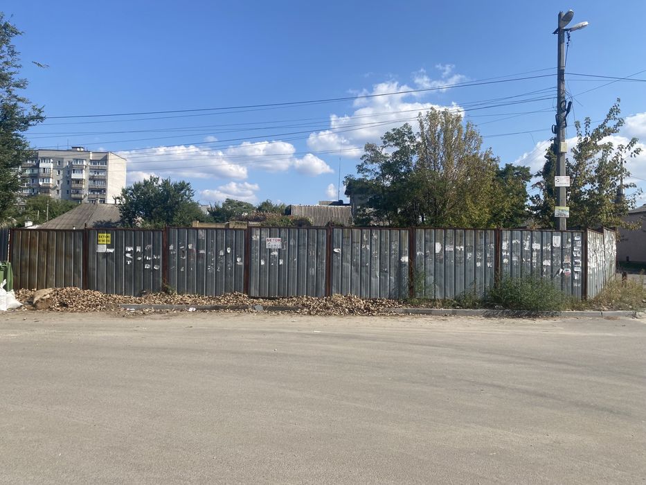 Продам участок угловой на Левом Берегу-Калиновая середина