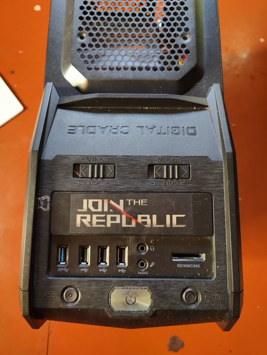 Игровой 6-ти ядерный пк 32 Гб озу