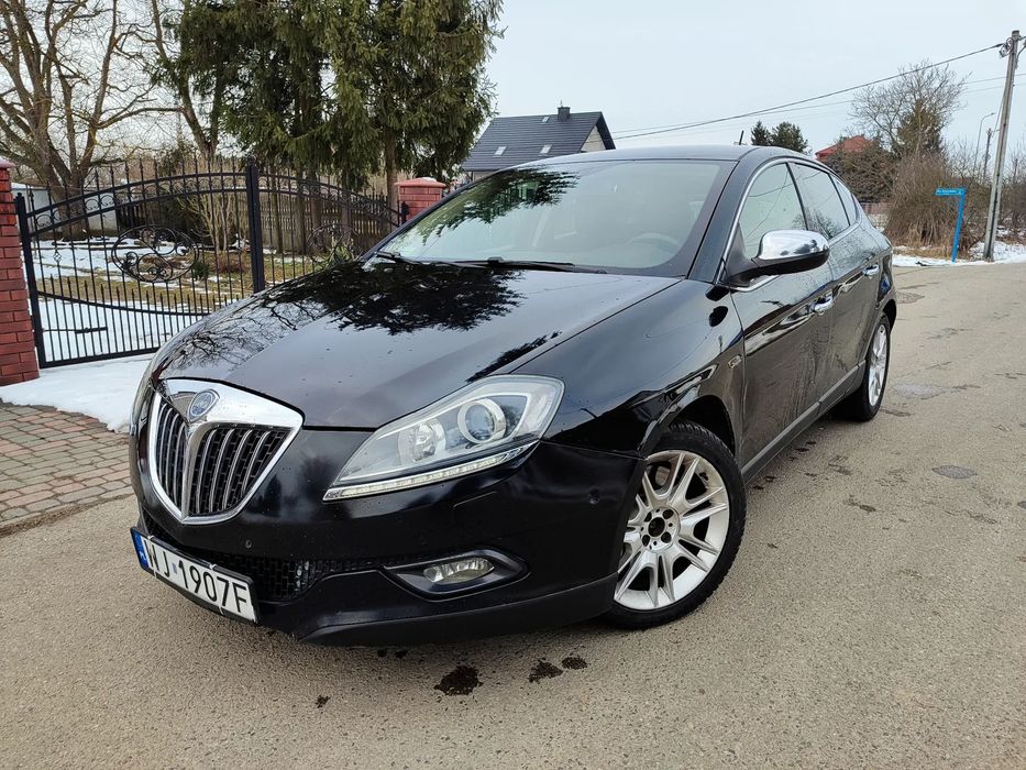 Lancia Delta 1.75 Tbi automat ful