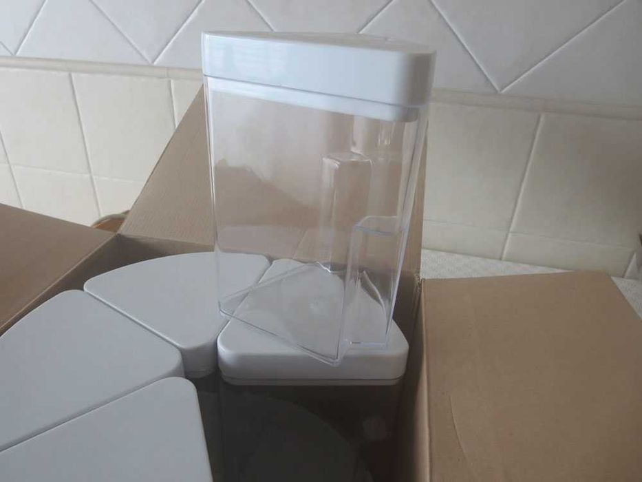 Caixa rotativa guardar alimentos NOVA