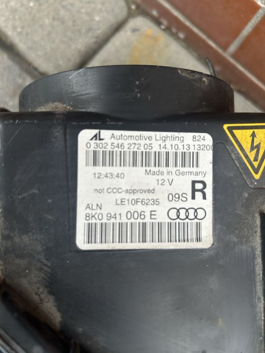 Oryginalna prawa lampa do audi a4 8K0 USA 2013