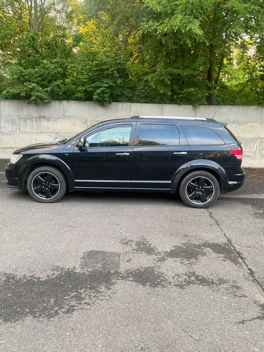 Продам Dodge Journey 2010 2.7 бензин
