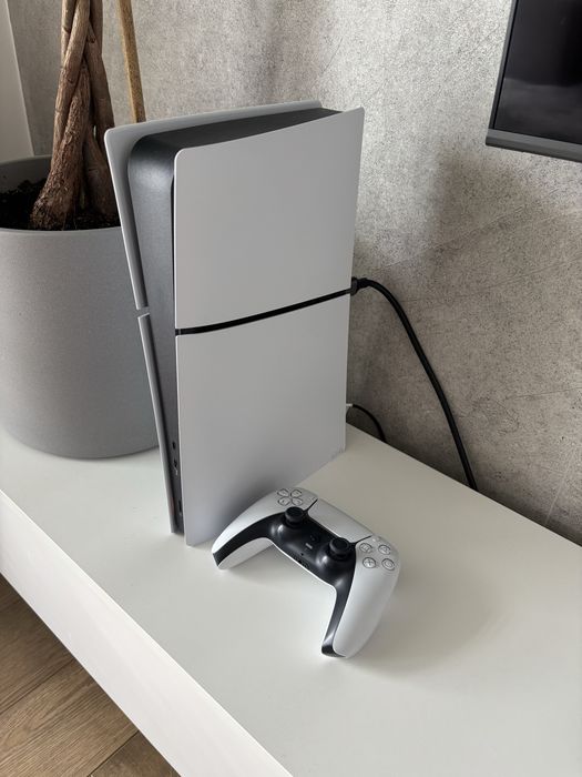 Playstation 5 Digital Slim cfi 2116 jak nowa gwarancja