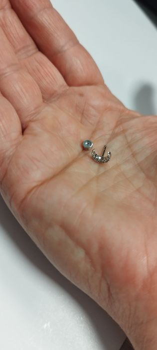 Kolczyk do nosa, ucha PIERCING 1 sztuka księżyc z wkretką