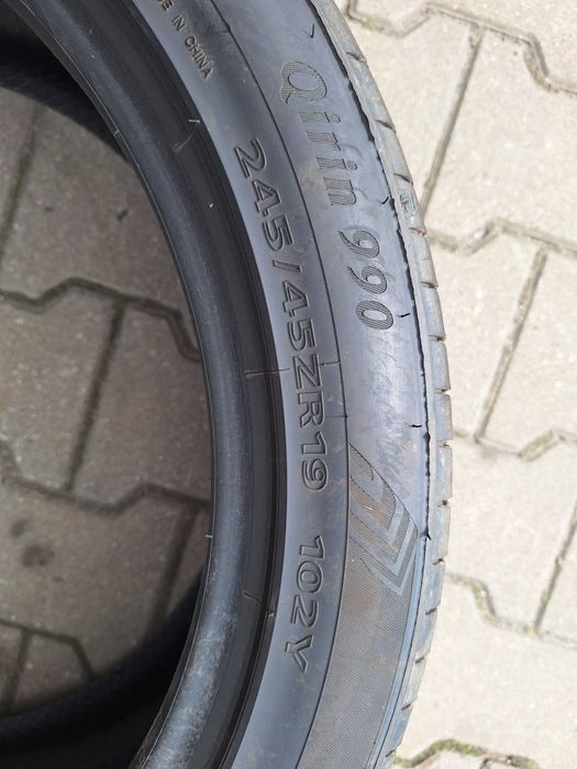 Używane opony 245/45ZR19