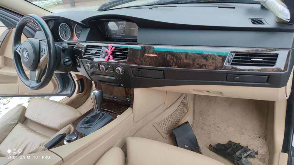 BMW e60 deska,konsola palona, start stop,cupholdery