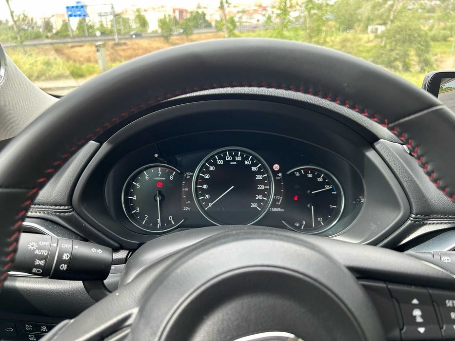 Mazda CX-5 2.0 Gasolina - 2021 - 15.829 KM - Excelente estado