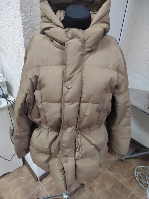 Шоколадний натуральний пуховик