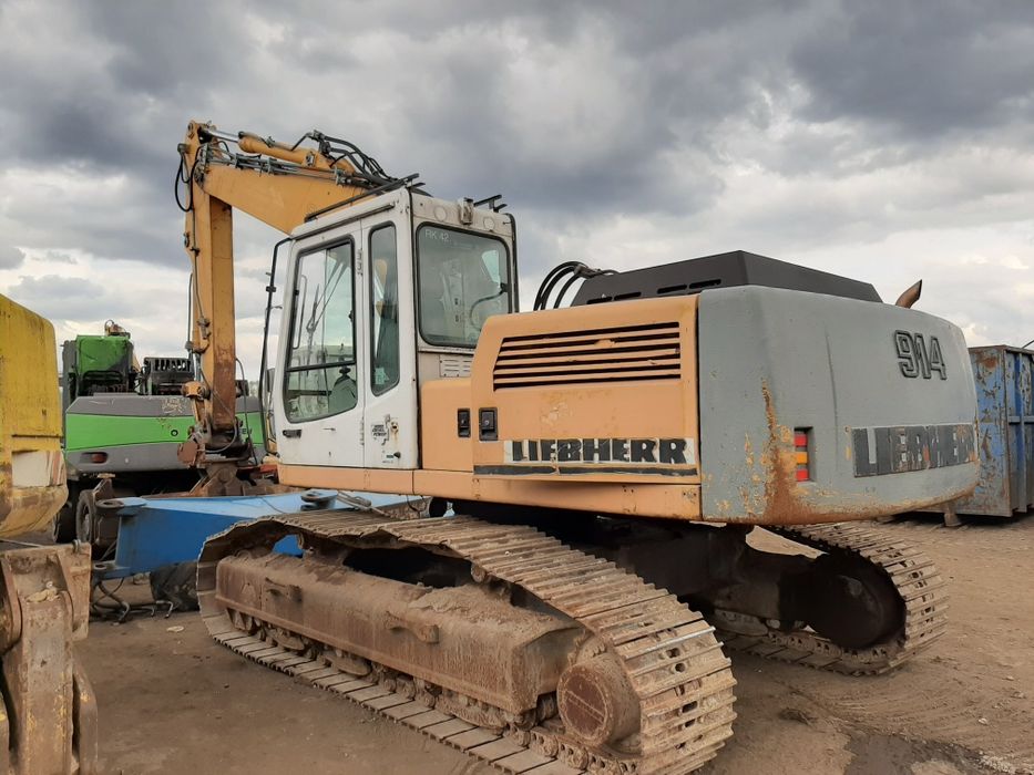 Koparka LIEBHERR R914 B na części, ramię banan