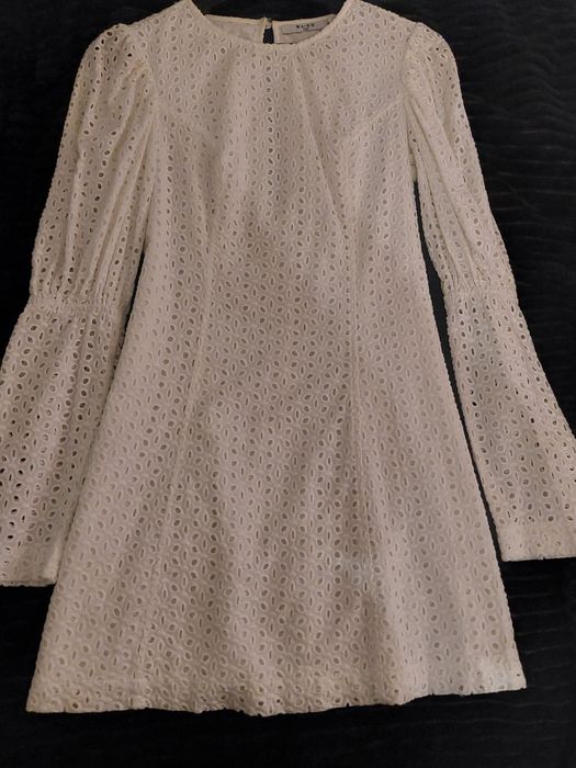 bawełniana, biała, minimalistyczna sukienka mini