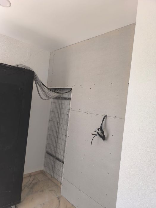 Gesso cartonado pladur