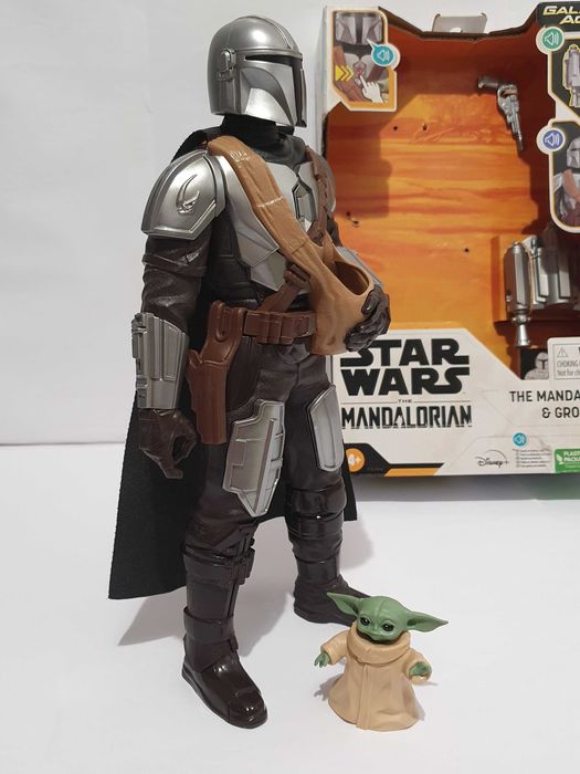 Figurki MANDALORIAN +GROGU 30cm interaktywne zabawki jezyk niemiecki