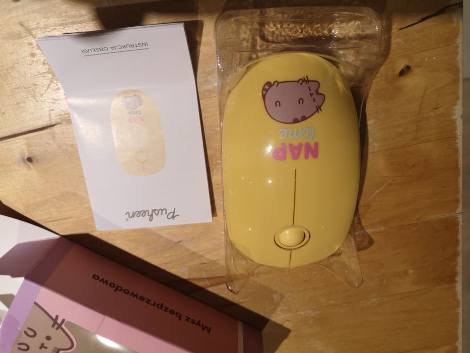 Myszka nowa bezprzewodowa żółta, ładny design, sensor USB