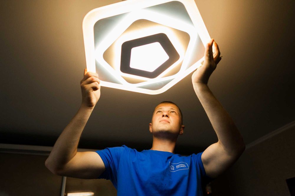 Послуги електрика Тернопіль. Заміна автоматів. Ремонт розеток. Монтаж