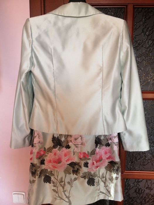 Класичне плаття+пиджак.