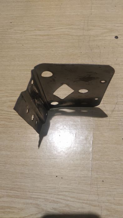 Продается Крепление заднего Стопача ЯВА.