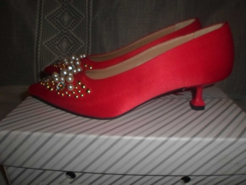 sapatos como novos  para cerimónia para senhora