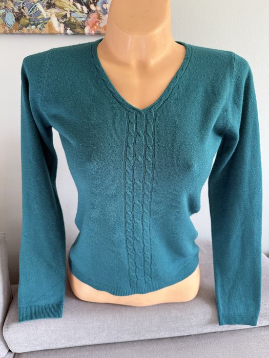 Sweterek w serek Debbie Morgan rozmiar S