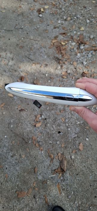 Ручка двери Шевролет болт