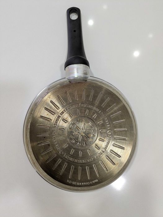 Frigideira Tefal 16cm com tampa