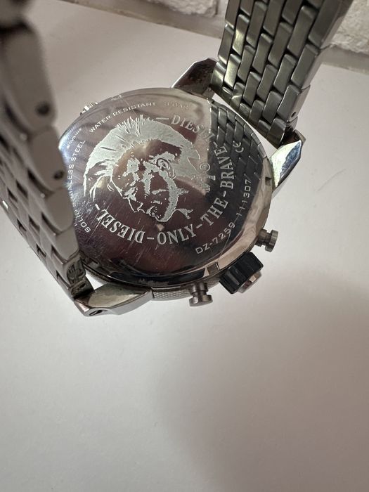 Продам  часы Diesel (оригинал линейки Big Daddy / Mr. Daddy)