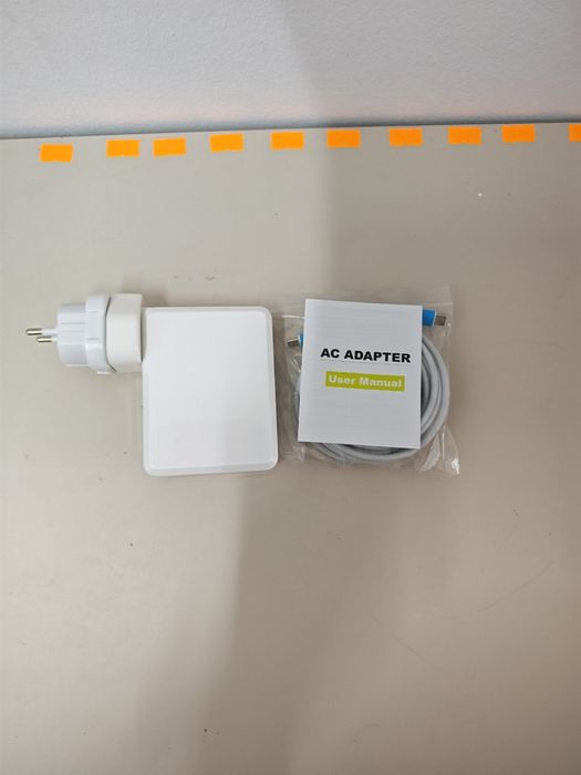 Uniwersalny zasilacz USB-C dedykowany dla  Ekosystemów Apple  i  innego sprzętu z  z USB-C
