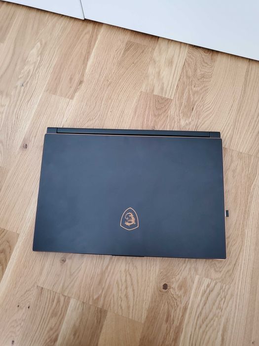 MSI Laptop MS16Q2 em otimas condições