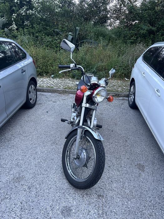 Vendo moto Honda Cm125 Custom