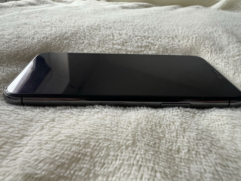 iPhone 11 pro 256 GB Space grey - bardzo dobry stan, bateria 86%