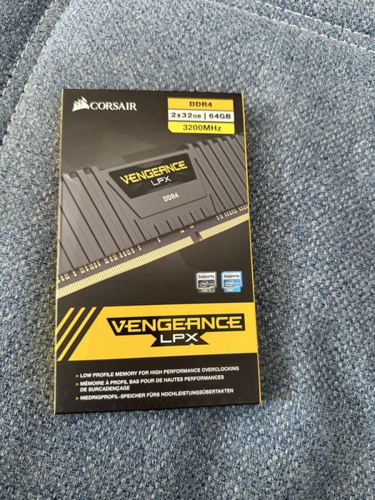 Corsair 64 GB (2x32GB) DDR4 3200 MHz ОЗУ Оперативная память оперативка