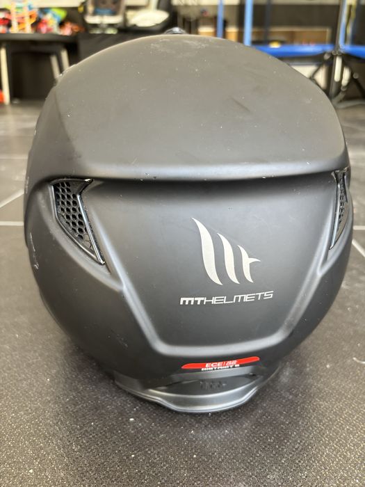 Capacete MT Helmets District Tam L