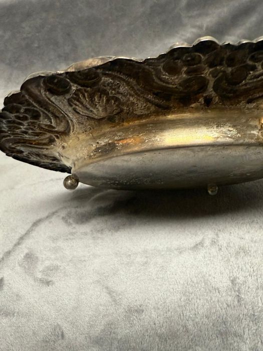 Fruteira em bronze antiquissima