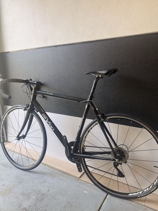 Bicicleta estrada-  grupo 105 - rodas Mavic
