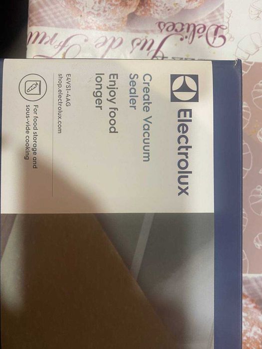 Вакууматор Electrolux E4VS1-4AG