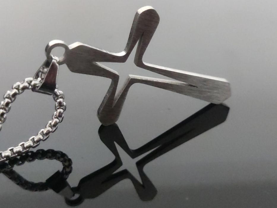 Colar Cruz de Cristo