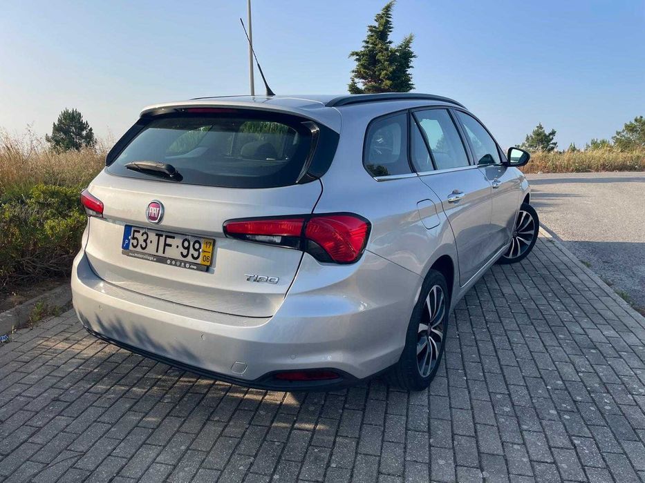 Fiat Tipo Station Wagon 1.6 M-Jet Lounge JLL17